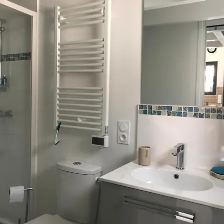 Avec Terrasse Et Parking - 4 Pers - - Fr-1-474-161